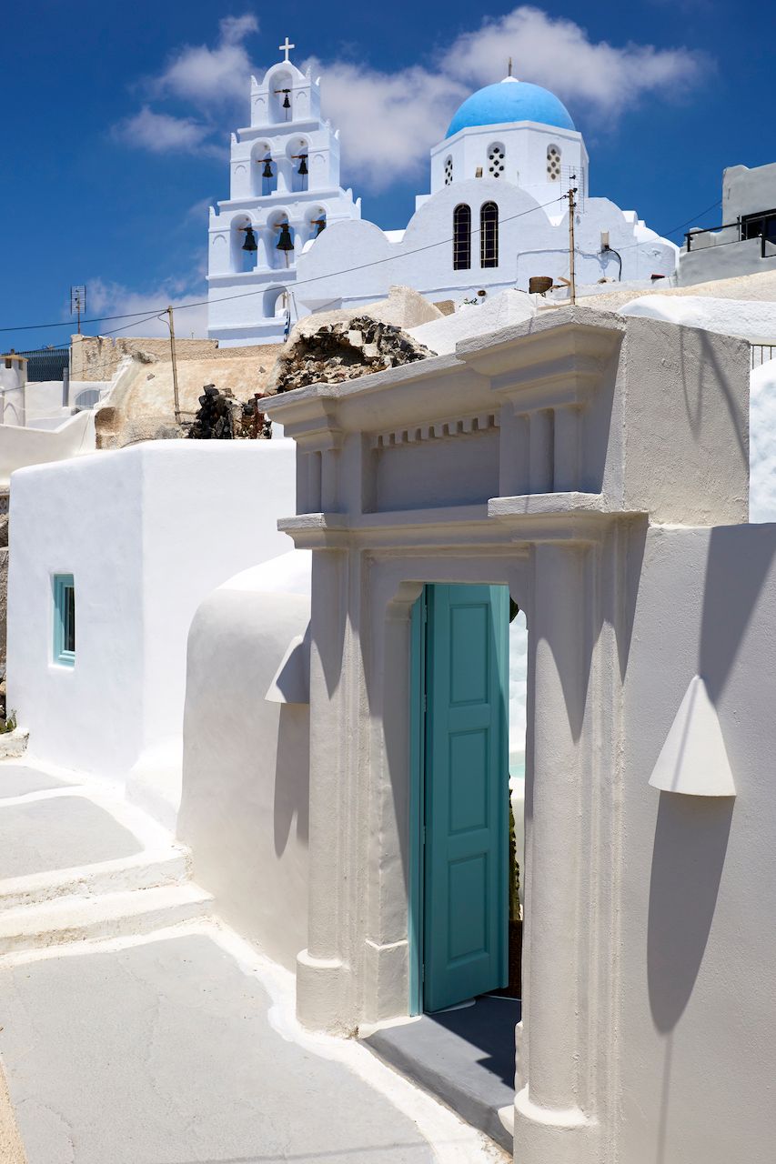Valsamo Suites Santorini | Accommodation | Discover Greece