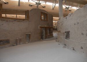 Trigonou square in Akrotiri 