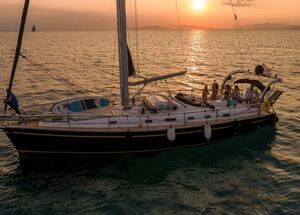 private-luxury-sunset-sailing-cruise-with-champagne-logo