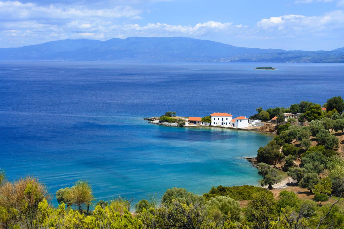 Uncovering Greece's Hidden Gems: Top Destinations to Explore - Embracing the Serenity of the Pelion Peninsula