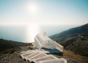 Entdecke die Wanderwege von Karpathos