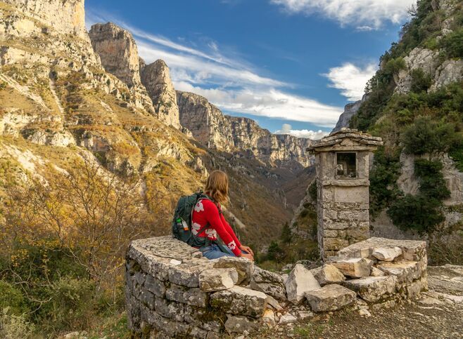 Hiking Vikos Gorge in Epirus