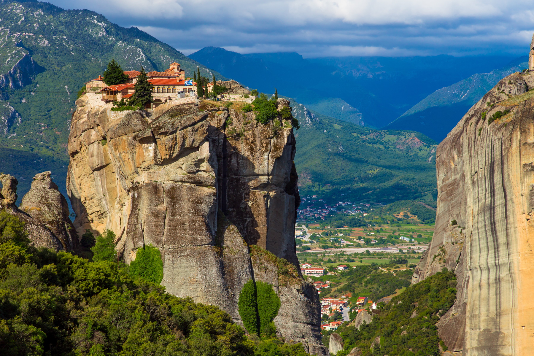 Athens to Meteora Day Trip