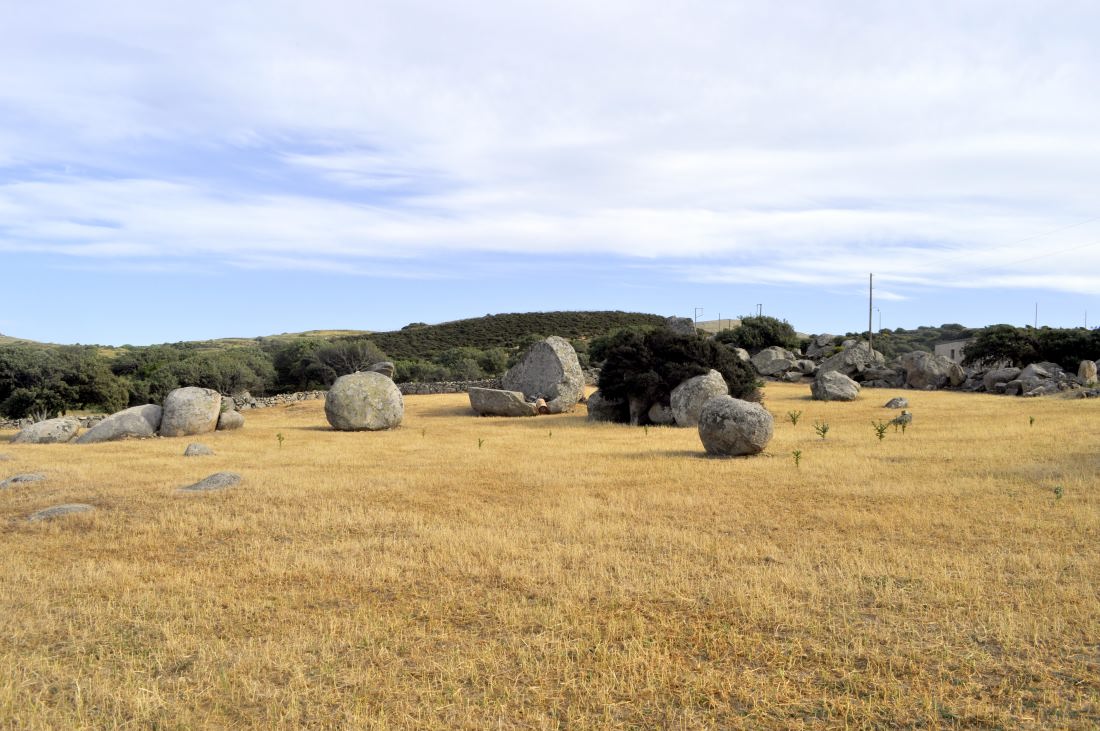 Tinos: Hiking Tour Through the Rocks 