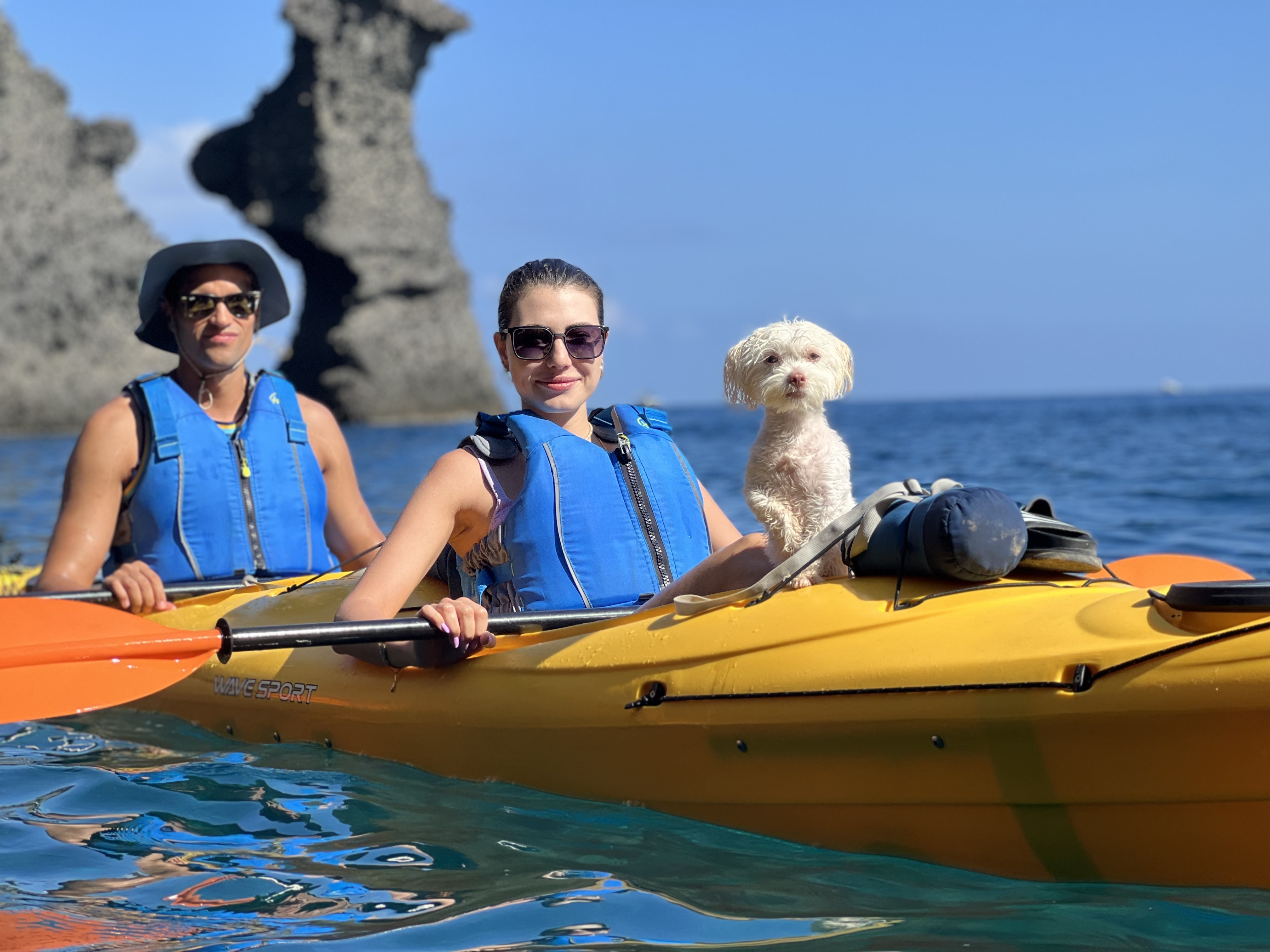 Santorini: Semi Private Kayak Morning  Tour