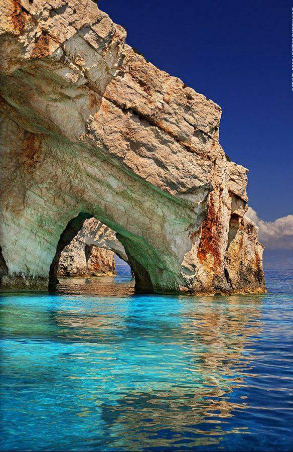 Zante: Half-day cruise to Shipwreck & the Blue Caves