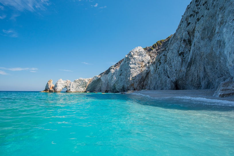 Private Boat trip to Skiathos Dark & Blue Caves 