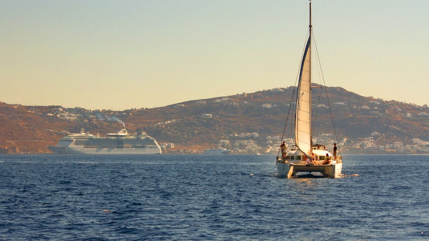 private-mykonos-catamaran-sailing-cruise-to-south-beaches-2-logo